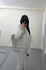 Load image into Gallery viewer, Quilted Cotton Ballet Bag

