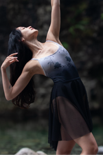 Load image into Gallery viewer, Black Vase Ombre Print Nina Leotard
