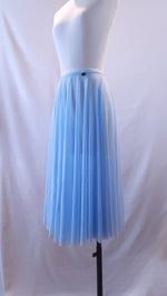 Load image into Gallery viewer, (S) Lina 28&quot; Rehearsal Skirt - Light Blue
